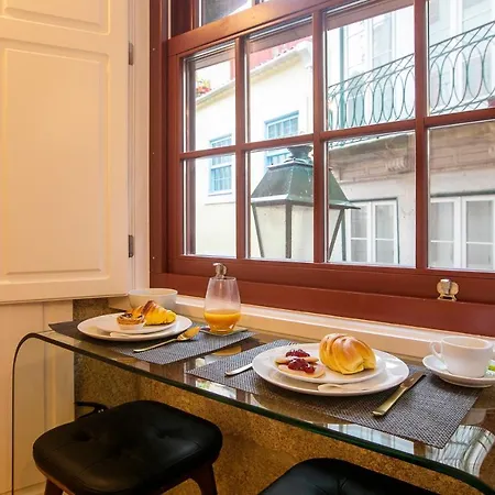 Apartment Charming In Historic Downtown *