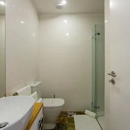 Charming In Historic Downtown Apartment