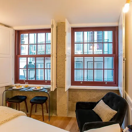 Апартаменты Charming In Historic Downtown