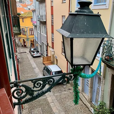 Charming In Historic Downtown Lägenhet *